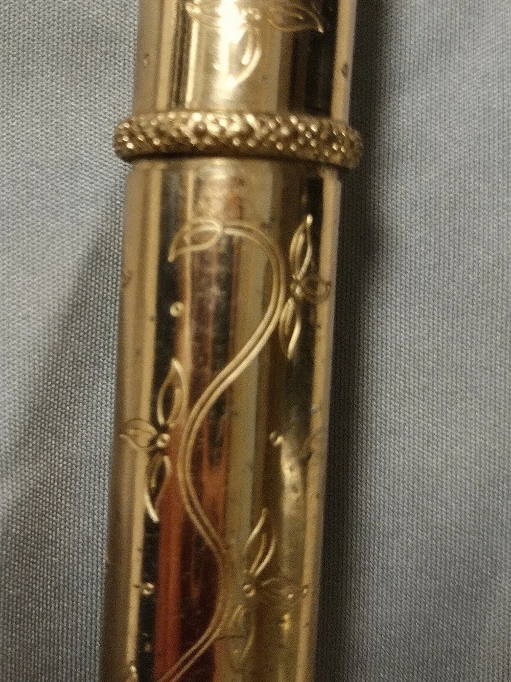 Vintage  501 Revlon Gold Tone Case With Lipstick